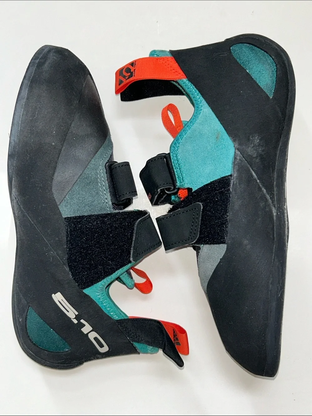 Adidas 5.10 Asylum VCS Climbing Shoes. Size 7.5